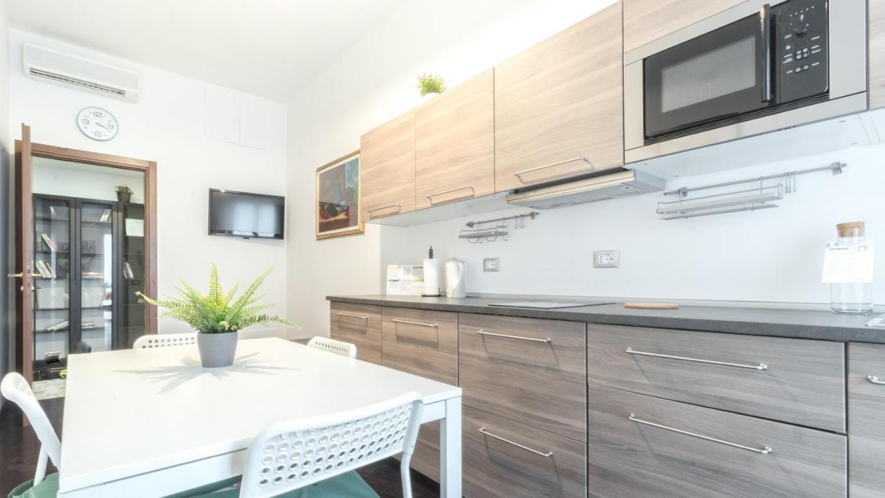 Italianway-Gramsci 2 Apartment Милан Экстерьер фото